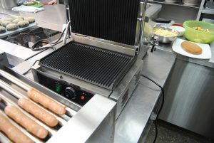 Какое оборудование нужно для уличного фастфуда